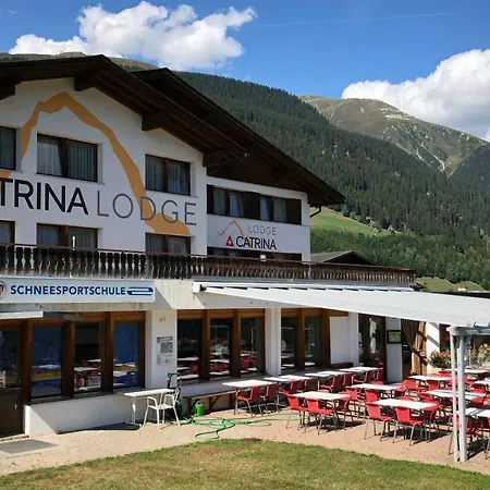 Catrina Lodge 3* Disentis